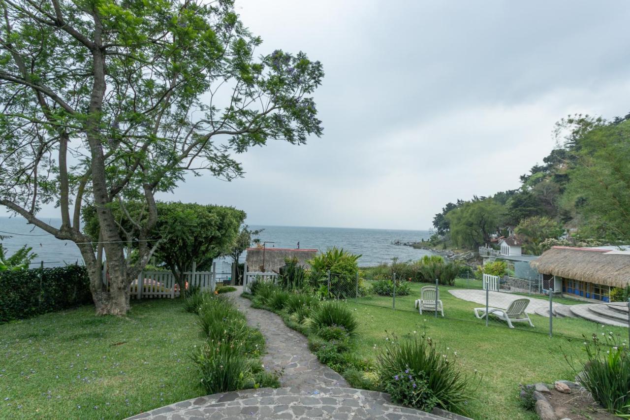 Lake Front Retreat At Los Elementos Santa Cruz La Laguna Luaran gambar