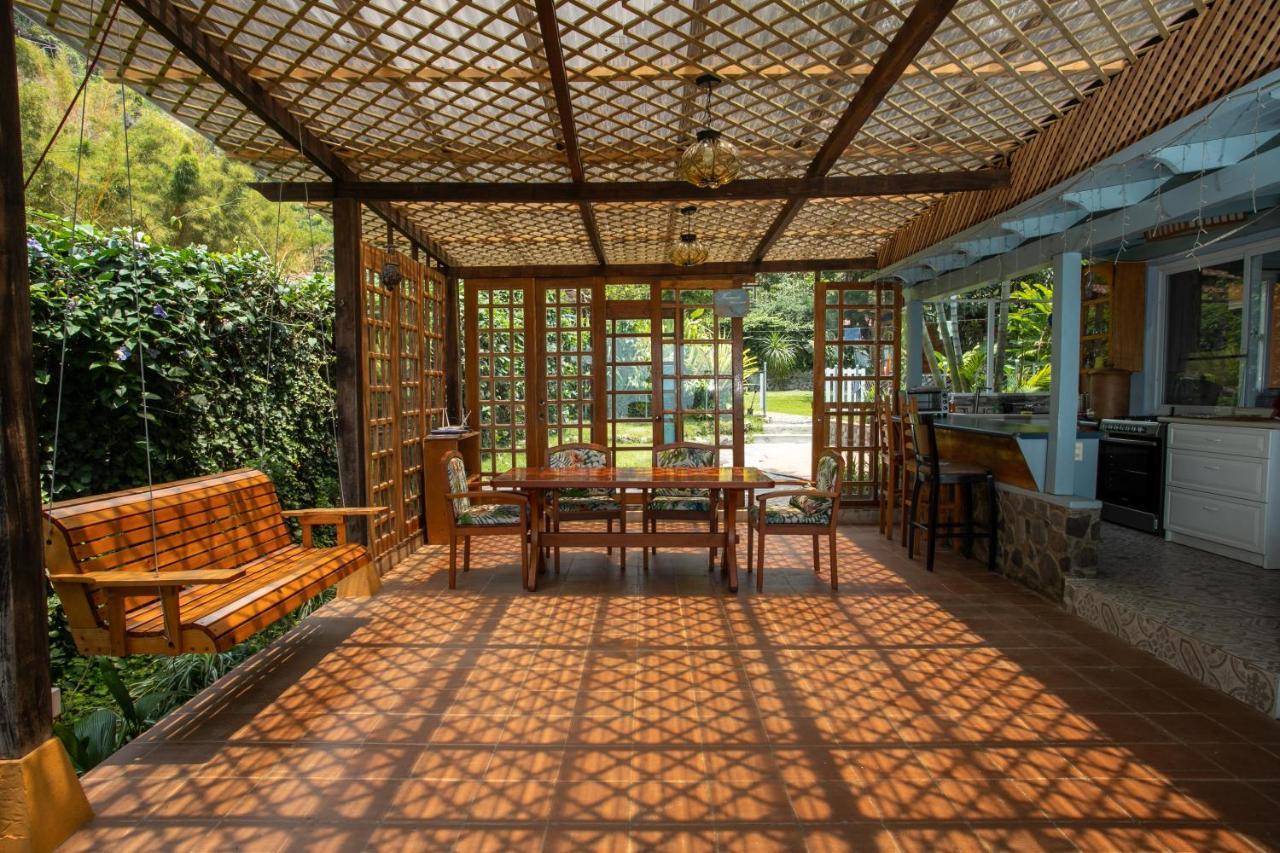 Lake Front Retreat At Los Elementos Santa Cruz La Laguna Luaran gambar