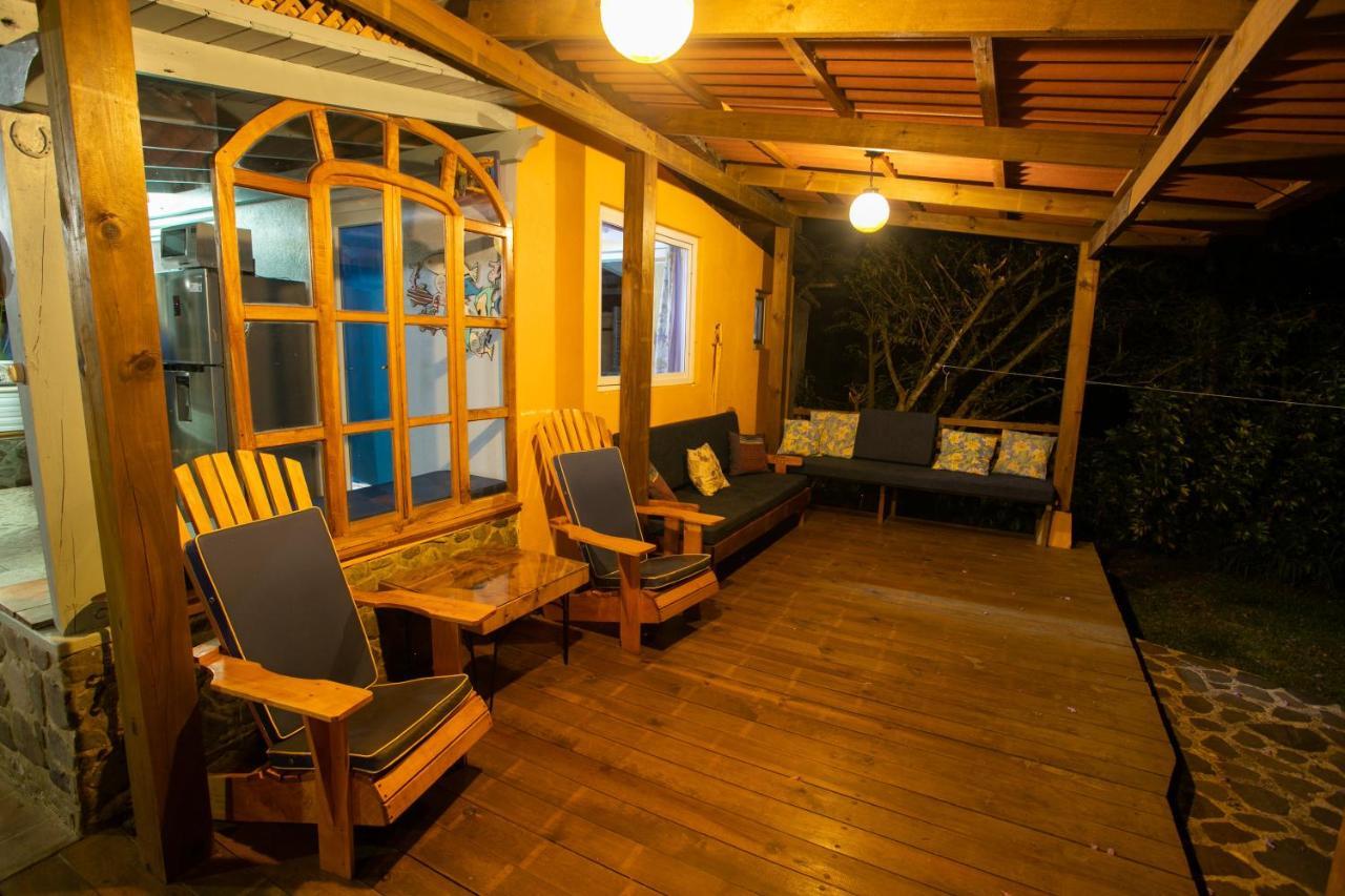 Lake Front Retreat At Los Elementos Santa Cruz La Laguna Luaran gambar